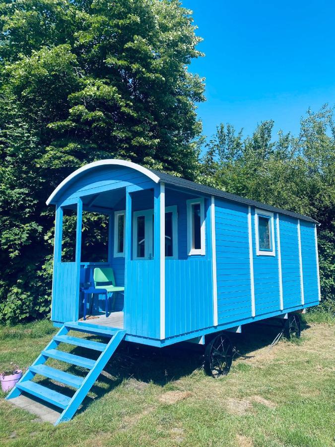 Jubbega-Schurega Pipowagens Bij Pannenkoekenrestaurant & Camping De Koppenjan 'Een Uniek Verblijf Met Kinderspeelboerderij' מראה חיצוני תמונה